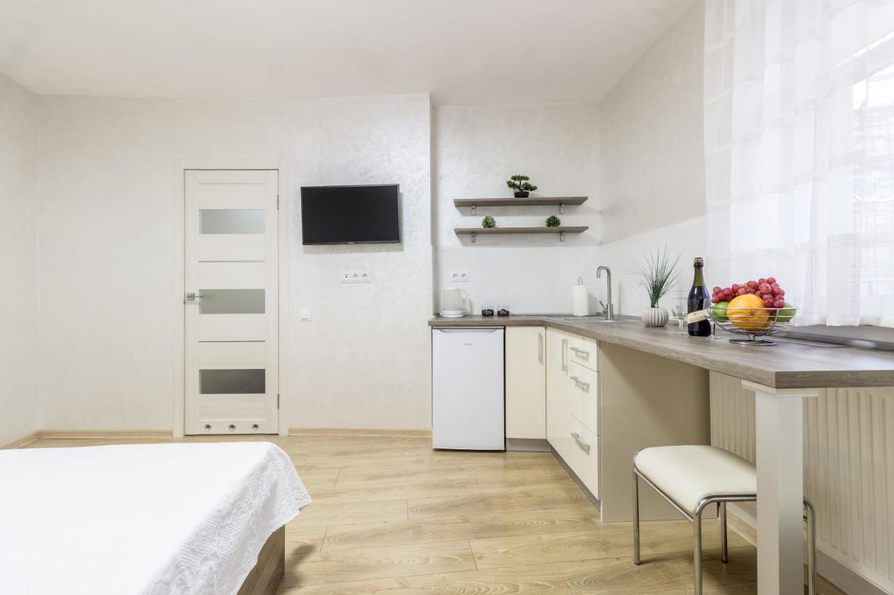City Center Vip Studio Apartment Lviv Ngoại thất bức ảnh